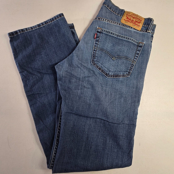 Levi's 559 Jeans Men's 34 x 31 (tag 32 x 34) Blue Dark Wash Relaxed Straight - Picture 10 of 16